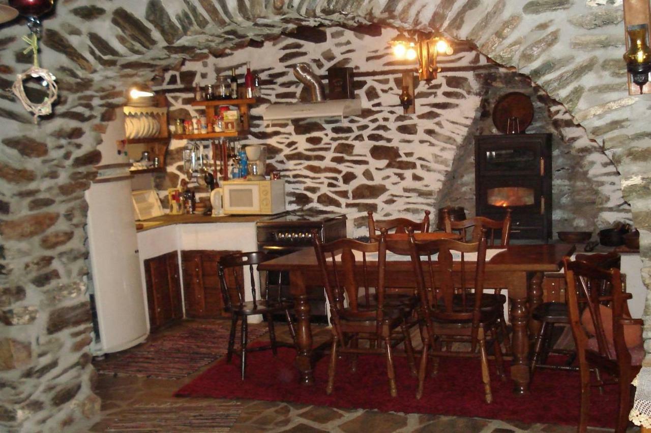 Mansion Philoktitis Villa Melivoia Екстериор снимка